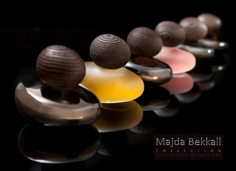 PUJOLASOS: State-of-the- art wood technology for Olfactory Sculptures by Majda Bekkali