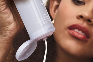 Rihanna's new jelly cleanser and 6 other fresh skus