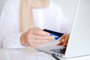AliExpress unveils plans to boost cross-border e-commerce 
