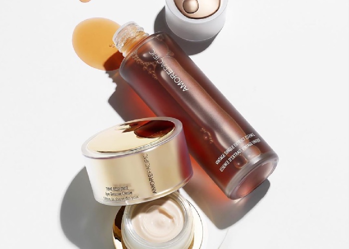 Amorepacific’s in-store AR beauty mirror reduces consumer contact time while Covid-19 gains traction 
