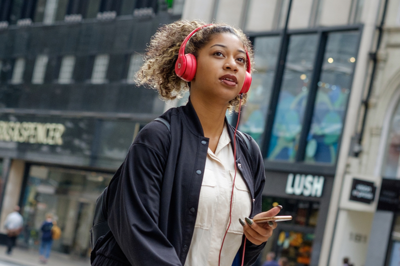 7 motivational beauty branded podcasts to inspire your next campaign 