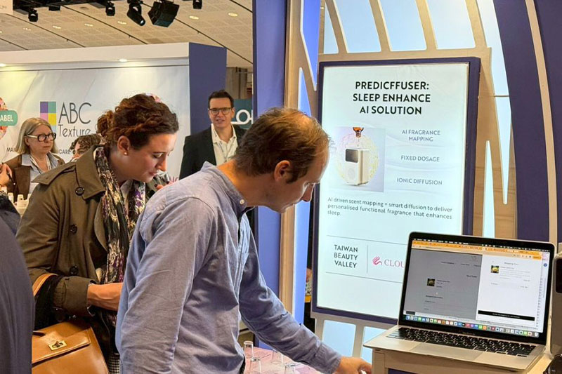 A warm thank you for visiting the Cloud Beauty booth at COSMETIC 360!