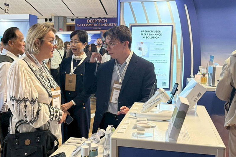 A warm thank you for visiting the Cloud Beauty booth at COSMETIC 360!