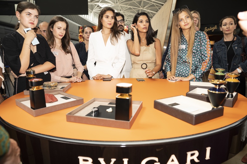 From left to right: Elvira Legrand, Darya von Bergen, Sindi Arifi, Sofia Ziani and Zoe Pastelle