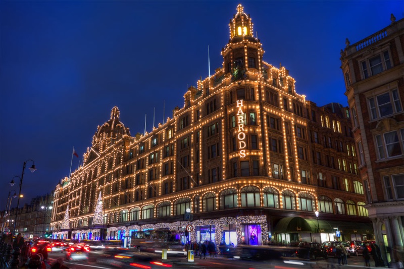 England’s lockdown 2.0 forces Harrods to reorganise £200m credit line 