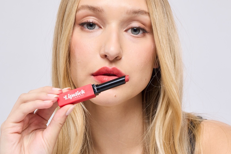Fashion Veteran Touker Suleyman Debuts Lipstick London With Extensive Collection