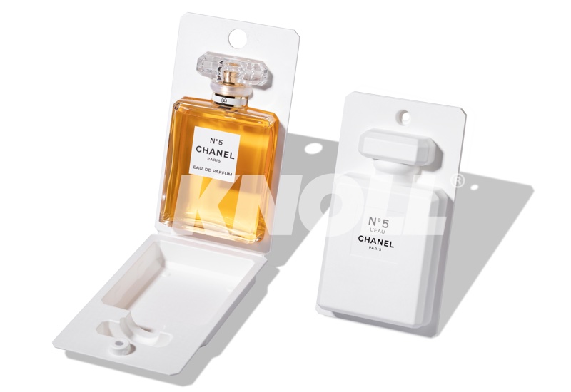 Knoll creates secondary packaging for limited-edition Chanel N°5
