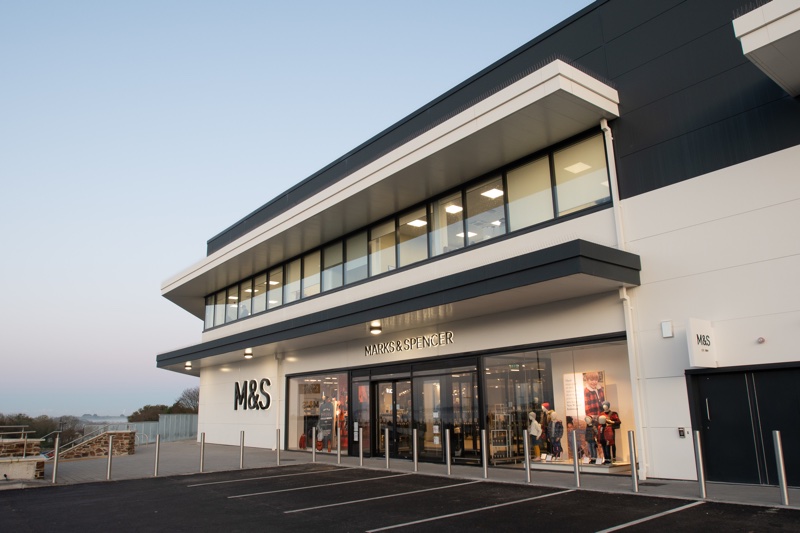 M&S slashes 7,000 jobs from workforce
