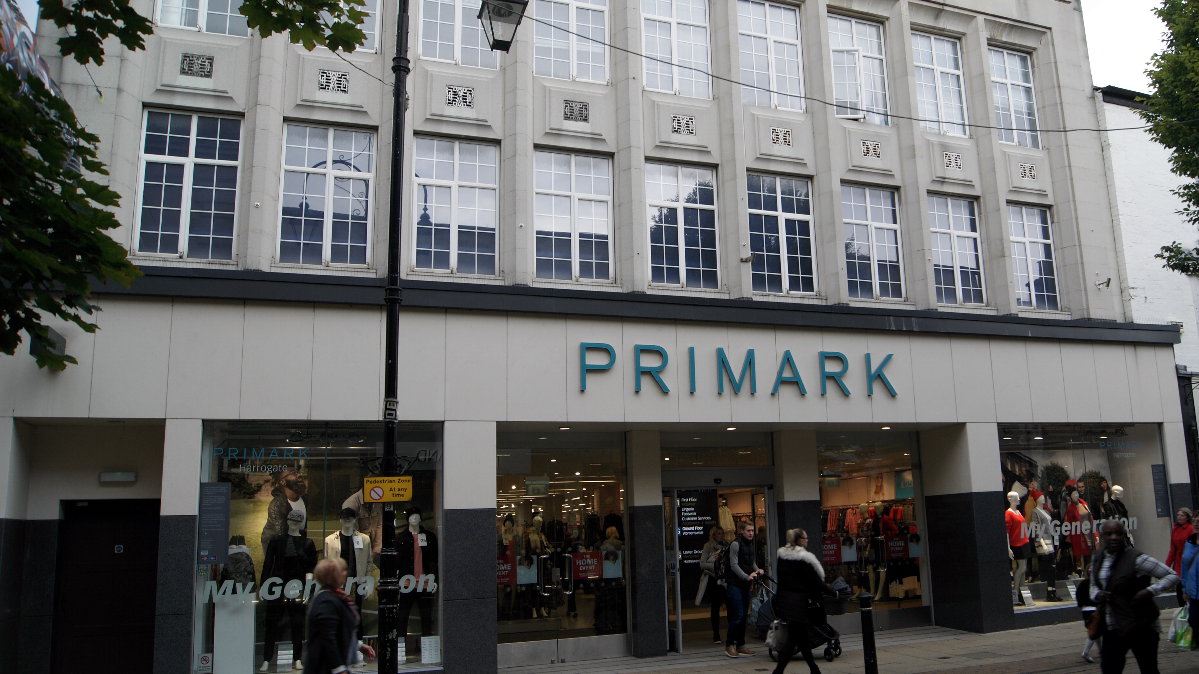 Primark braced for £1bn lockdown sales loss 
