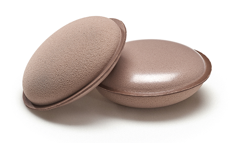 Qosmedix introduces dual ended macaron blending sponge