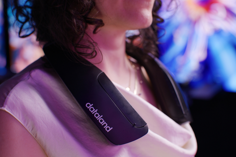 Smart diffuser worn around the neck