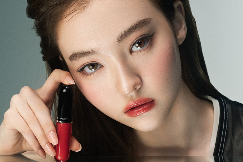 Lip Stains Dominate Make-up Launches as Consumers Pivot Toward Essentialism