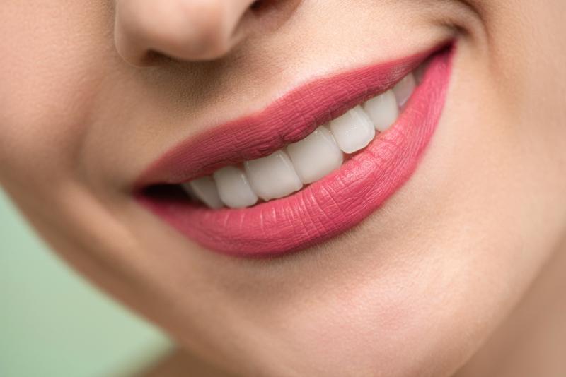 Tooth whitening brand HiSmile advert banned over “clinically proven” claims