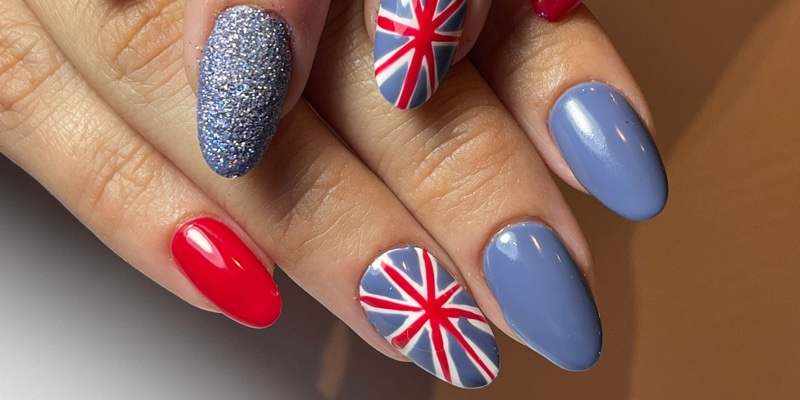 Beauty gets Platinum Jubilee ready: 9 cosmetic products fit for a Queen 
