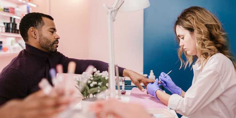 Beauty’s post-pandemic recovery thrown into disarray 