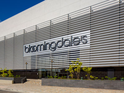 Bloomingdale's takes first steps into Hawaii