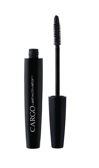 Cargo takes lashes to extraordinary lengths