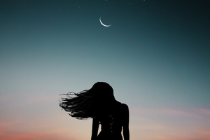 Celestial beauty: 7 ways brands are inspired by the moon product trend