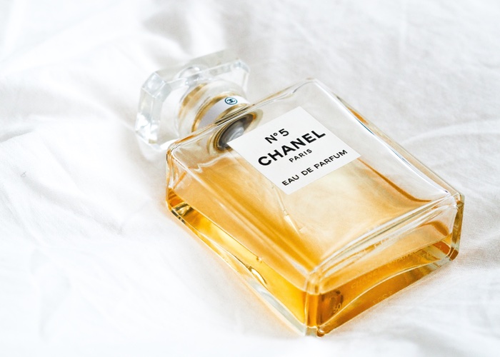 Chanel goes green with recycled glass for Nº5 fragrance 