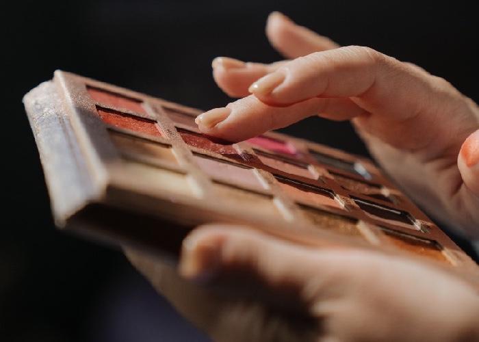 China to tighten regulations on cosmetics manufacturing 
