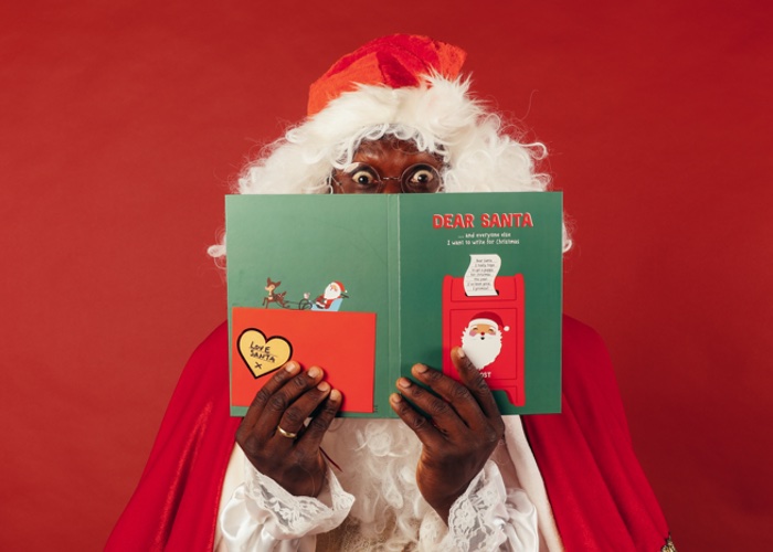 Christmas comes early for UK retailers with sales above seasonal norms 
