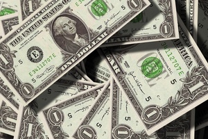 Citigroup closer to recouping $500m from Revlon lenders