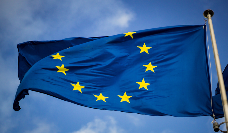 Cosmetic labelling: What is the key difference between US and EU?