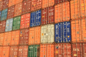 Cosmetics Business in conversation with Walker Logistics