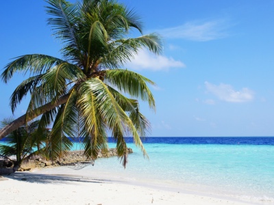 Destination beauty: top tips for holiday beauty 