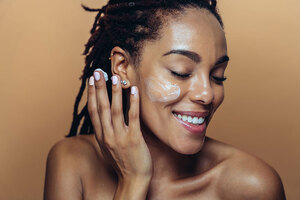 Energise your skin and your day with Phytessence Green Coffee EC