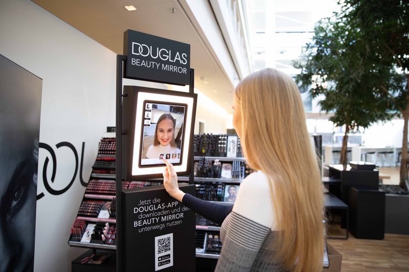 Facial scanning and virtual shopping carts among features predicted to hit retail sector by 2040 