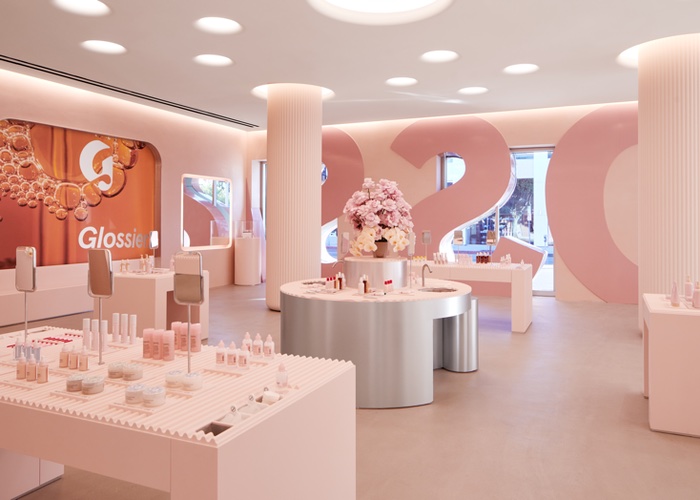 Glossier culls 80 staff from corporate office 
