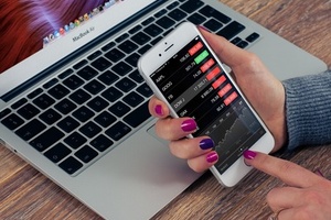 Goldman Sachs and Bain invest in Carver Korea