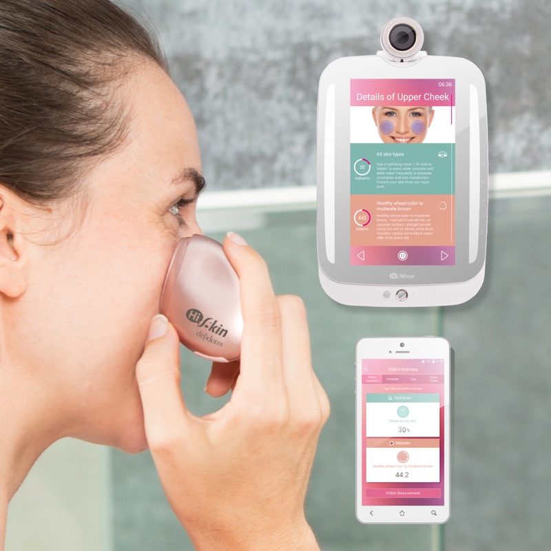 HiMirror reveals new handy digital skin care device 