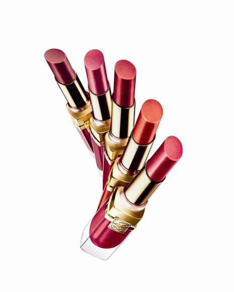 Is the lipstick effect strong enough?