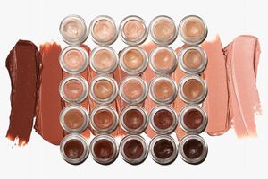 Jones Road Beauty changes concealer name over alleged similarities with Molly Sims’ YISE Beauty