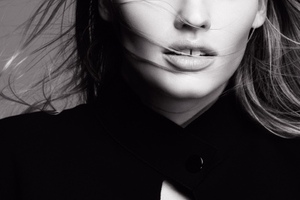 L\'Oréal Paris signs Lara Stone