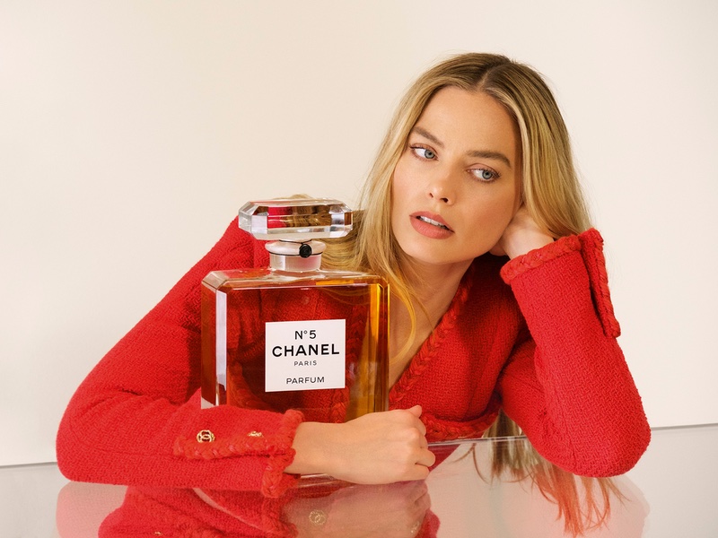Margot Robbie unveiled as face of Chanel N°5