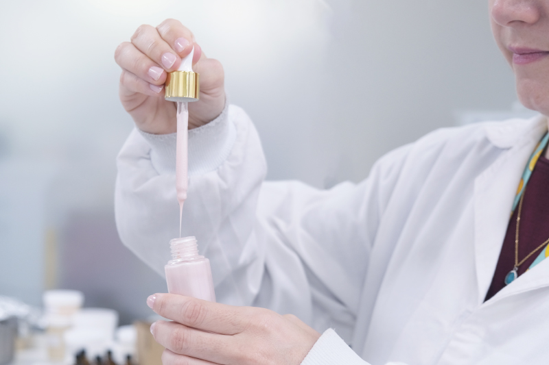 Navigating regulatory challenges: An interview with Ángela Guerra, an expert in private label cosmetic production safety