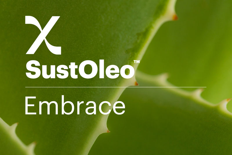 Radiant, hydrated skin and longer-lasting fragrance from one silicone-free sensory enhancer