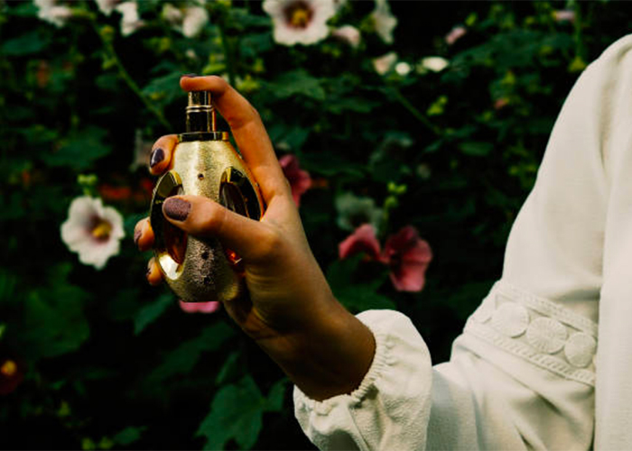 Regulations for selling fragrance in the Middle East