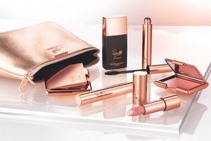 Rosie Huntingdon-Whiteley launches cosmetics range