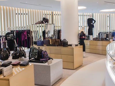 Saks Fifth Avenue opens Manhattan store