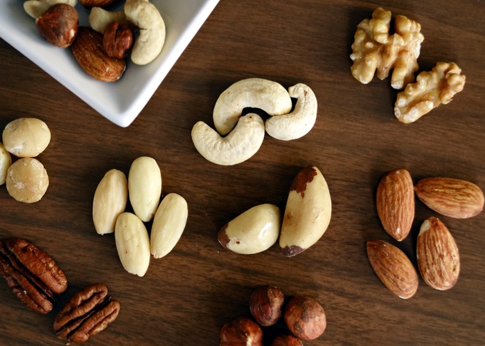 Scientists develop environmentally friendly sunscreen from cashew nut shells 
