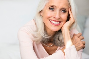 Scientists discover mechanism behind cause of grey hair
