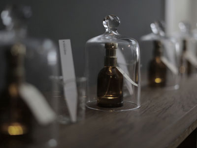 'Slow-made' cosmetics gain pace with consumers