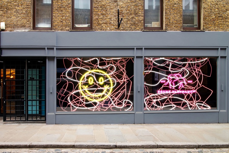 Smash hit brand Drunk Elephant is coming to the UK