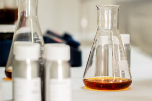 Sustainable Innovation Unveiled: Kaffe Bueno's KAFFAGE and KLEANSTANT at in-cosmetics Global 2024