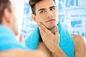 T-zone troubles: Why millennial men are seeking enlarged pore solutions