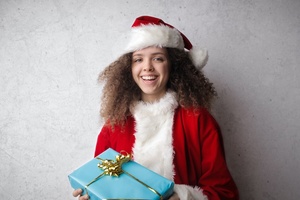This is why retail experts are encouraging consumers to do their Christmas shopping early 